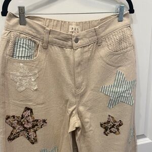 POL Beige Straight-Leg Jeans with Star Appliqués. NEW!!!  MEDIUM